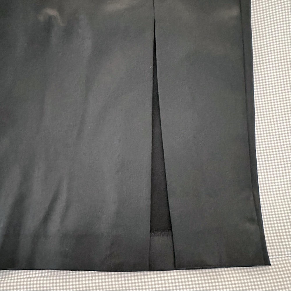 BEBE sexy black shiny stretch skirt! Hardly worn, size 2! - Picture 2 of 5